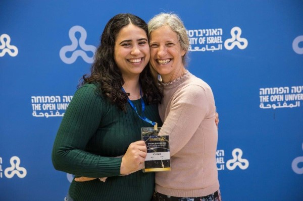 10 מתוך 405